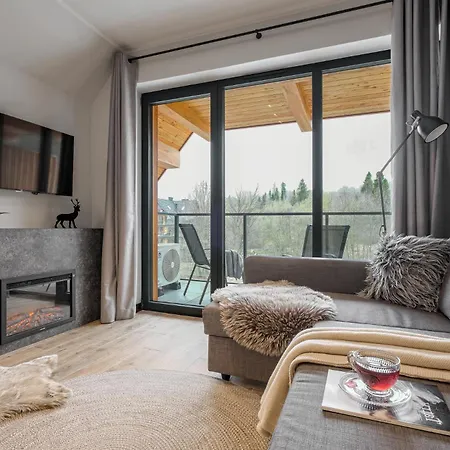 Bania Black Mountain Ii Basen & Apartman