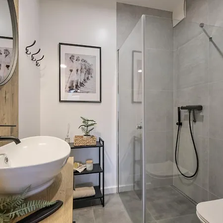 Bania Black Mountain Ii Basen & Apartman Białka Tatrzańska